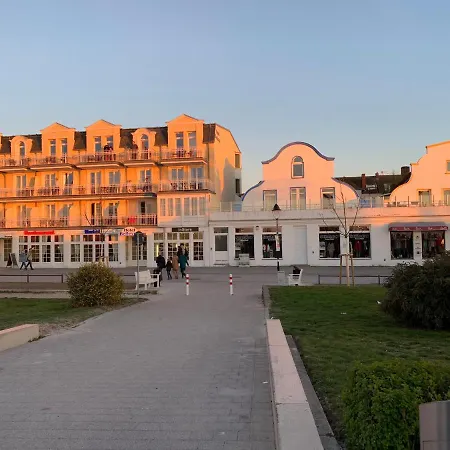 Bellevue Warnemünde Hotel 4*