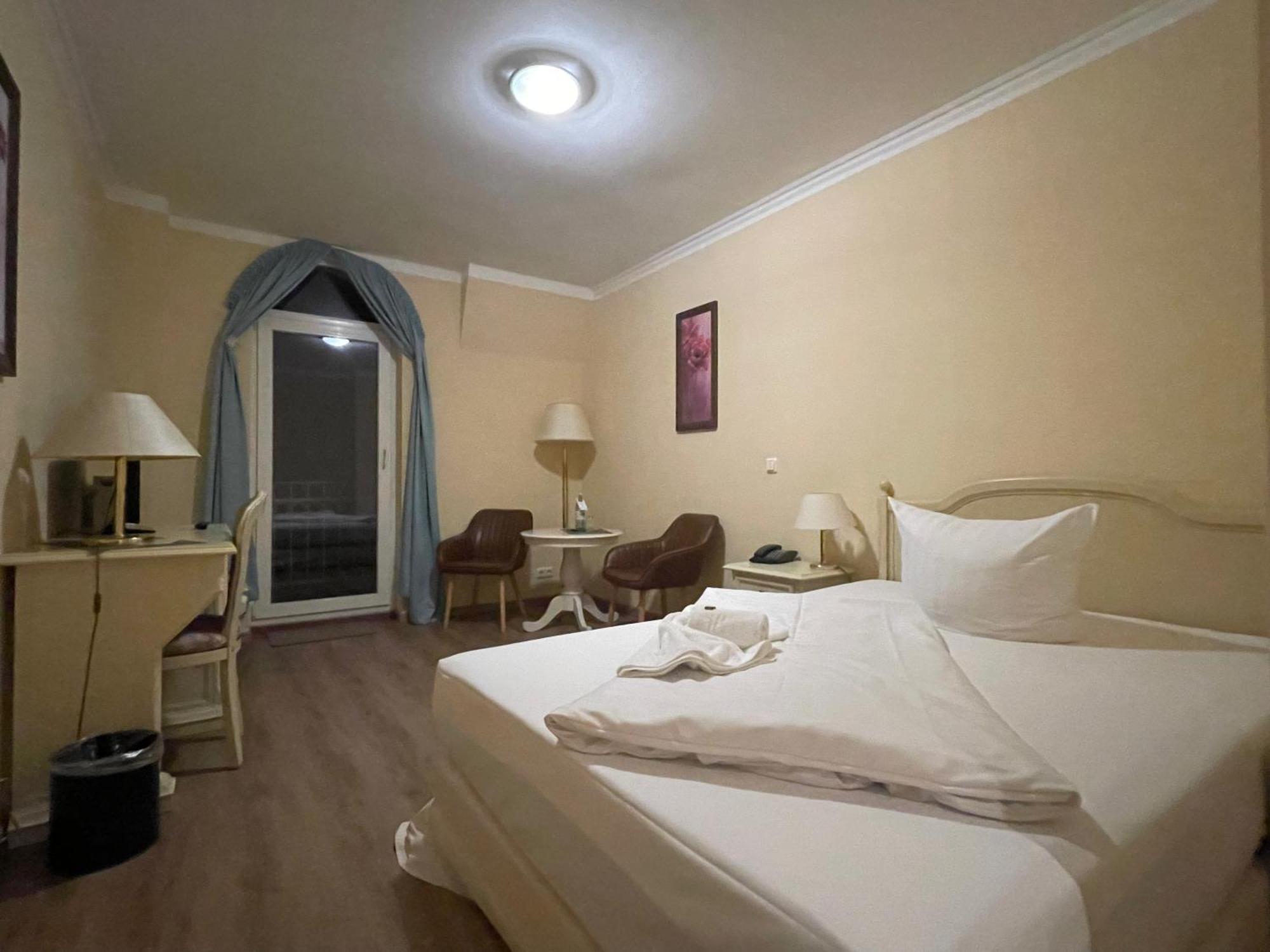 Hotel Bellevue Warnemünde 4*